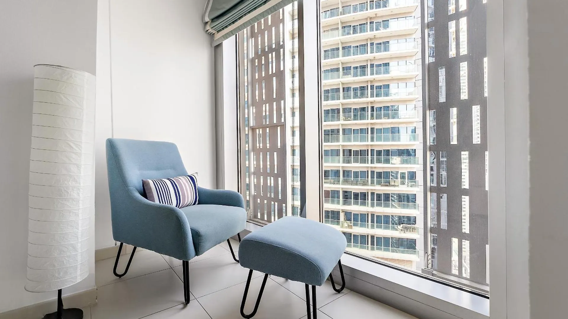 Classic Vintage Charm - 2Br In Cayan Dubai Marina Apartment